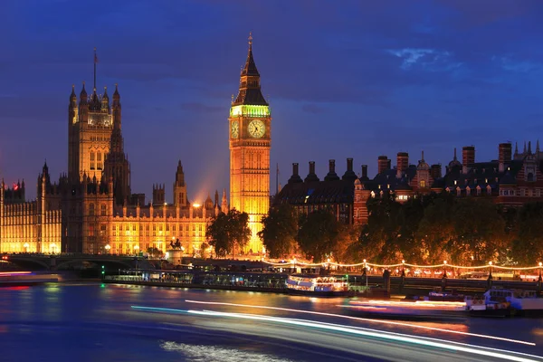 Big Ben en Huizen van het Parlement — Stockfoto