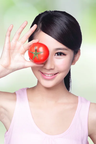 Tomat med leende ansikte — Stockfoto