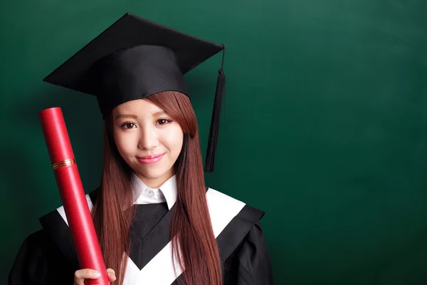 Student holding her diploma — Stock Photo, Image