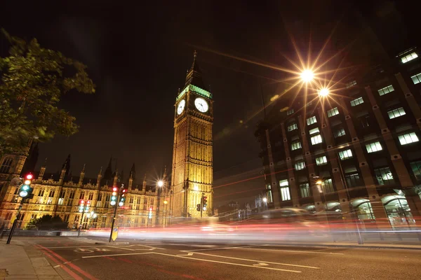 Big ben Londýn v noci — Stock fotografie