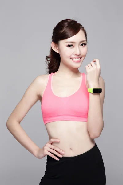 Sport woman wearing smart watch — Stock Photo, Image