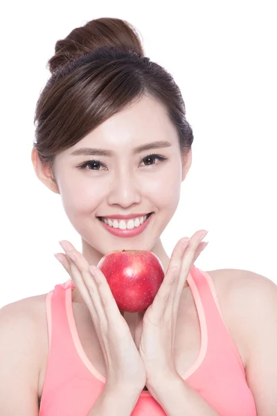 Mujer feliz sosteniendo manzana —  Fotos de Stock