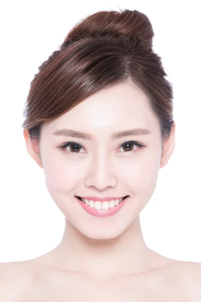 Bella donna asiatica sorridente — Foto Stock