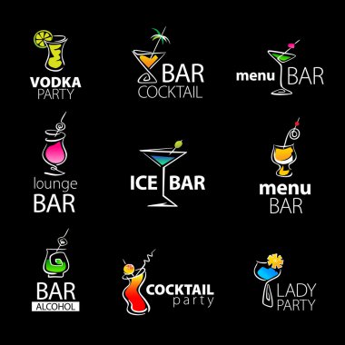 Dizi kokteyl bar simgeler siyah bir arka plan üzerinde