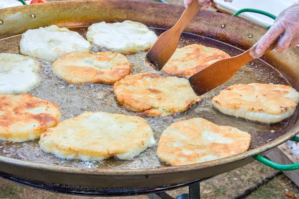 Fried in oil — Stock Photo, Image