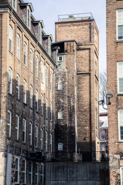 Eski fabrika modern bir daireye dönüştü.