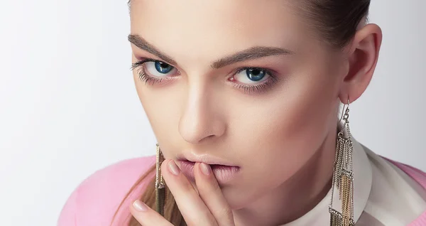 Close Up Portrait of Young Woman — Stock Photo, Image