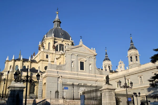 Καθεδρικός ναός στη Μαδρίτη, Ισπανία — Φωτογραφία Αρχείου