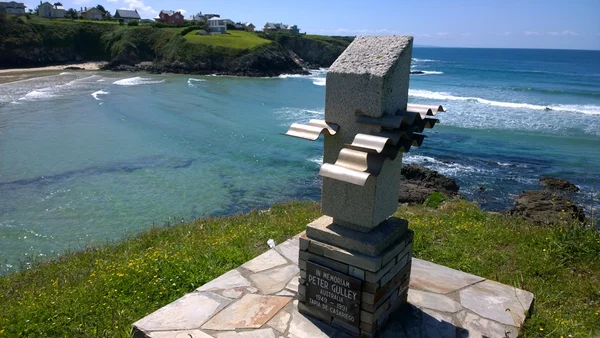 Peter Gulley monument in Tapia de Casariego, Asturias — Stock Photo, Image