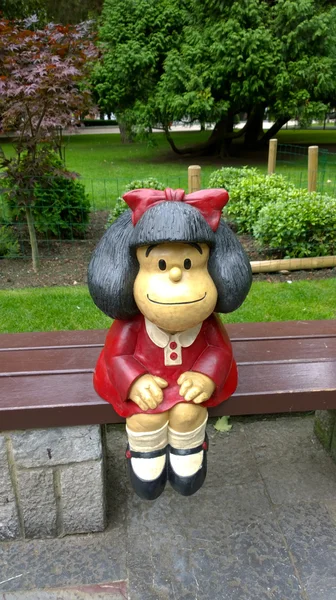 Statue of Mafalda in Oviedo, Spain — Stock Photo, Image