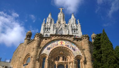 İspanya, Barselona 'da İsa' nın Kutsal Kalbi Expiatory Kilisesi