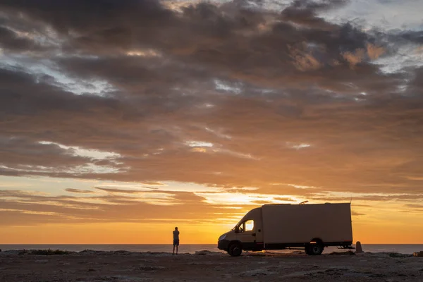 Coucher Lever Soleil Bord Mer Rocheuse Avec Remorque Voyage Ciel — Photo