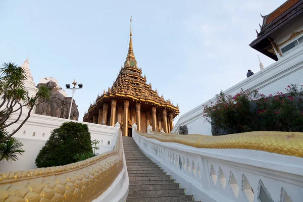 Wat Phrabuddhabat Saraburi Tailandia — Foto de Stock