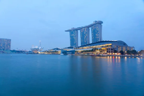 Vista Nocturna Marina Bay Sands Resort Nuevo Icono Del Horizonte — Foto de Stock