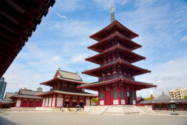 Osaka, Japonya 'daki Shitennoji Tapınağı' nda Beş Hikayeli Pagoda