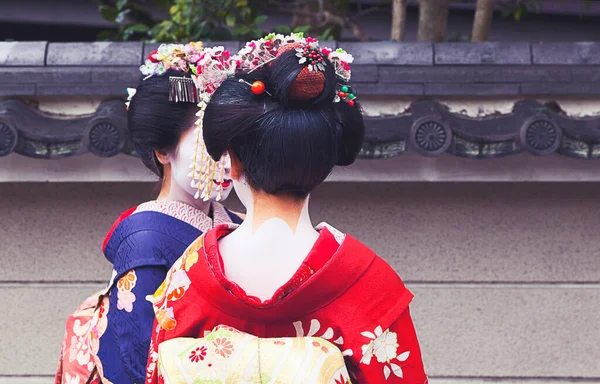 Lärling Geisha Maiko Med Paraply Kyoto Japan — Stockfoto