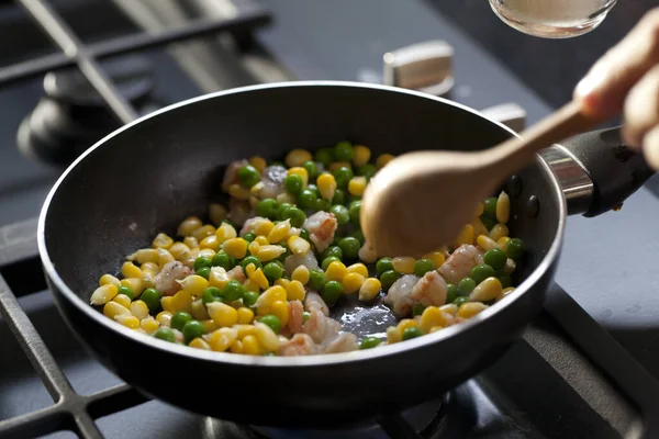 Ingredientes Vegetais Misturados Sendo Cozinheiro Panela Frita Fogão Cozinhando Fogão — Fotografia de Stock