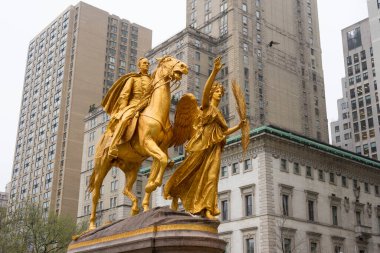 New York 'taki William Tecumseh Sherman' ın binicilik heykeli..