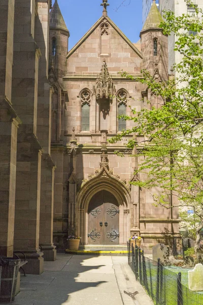 Trinity Church Cruzamento Wall Street Broadway Manhattan Nova York Eua — Fotografia de Stock