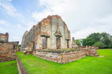 Lopburi, Tayland 'da Wat Phra Si Mahathat harabesi.