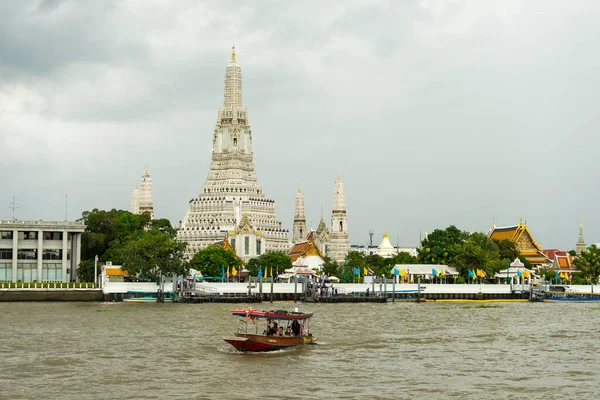 Wat Arun Ratchawararam Temple Dawn Bangkok Thailand — 스톡 사진