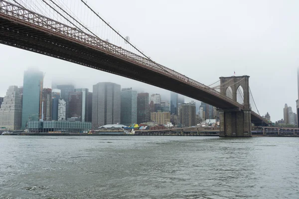 Brooklin Bridge Manhattan Días Lluvia Nueva York —  Fotos de Stock
