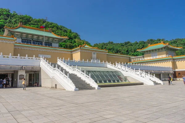 People Walking Gong National Palace Museum Taipei Taiwan — Stock Photo, Image