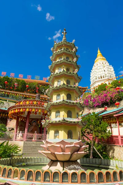 Beautiful Kek Lok Temple Blue Sky Penang Island Malaysia — Stock Photo, Image