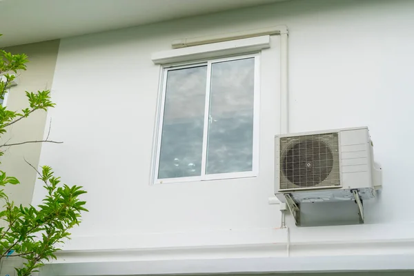 Aircompressor Close Externe Split Wall Type Outdoor Home Airconditioner Compressor — Stockfoto