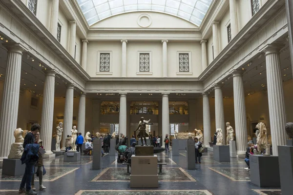 New York Usa Aprile 2018 Veduta Interna Del Metropolitan Museum — Foto Stock