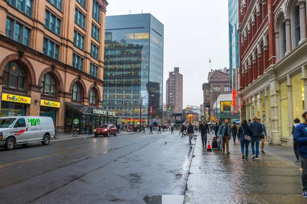 New York Abd Nisan 2018 Marks Place Arabalı Sokak Manzarası — Stok fotoğraf