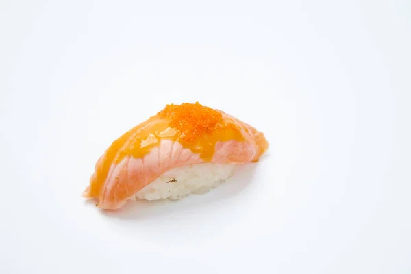 Japanse Nigiri Sushi Sushi Rijst Met Zalm Geïsoleerd Witte Achtergrond — Stockfoto