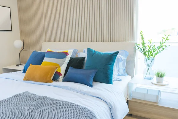 Interior White Yellow Blue Pillow Cozy Modern Bedroom — Stock Photo, Image