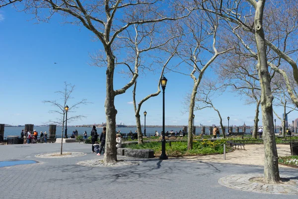 Battery Park Manzarası New York City Mavi Gökyüzü — Stok fotoğraf