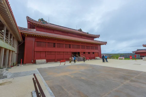 Turistické Cestování Zámku Shuri Světového Dědictví Naha Okinawa Japonsko — Stock fotografie