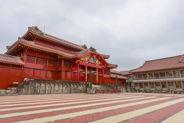 Turista Utazás Shuri Castle Világörökségi Helyszín Naha Okinawa Japán — Stock Fotó
