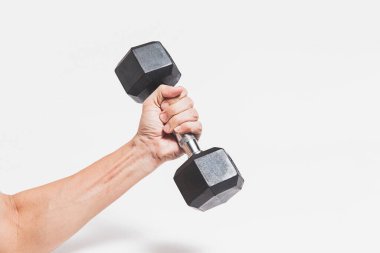 Halterin beyaz arka planda izole edilmiş hali.