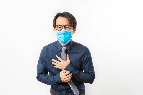 Vuxen Stilig Asiatisk Affärsman Glasögon Bär Ansiktsmask Och Tittar Kamera — Stockfoto