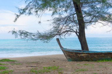 Phuket, Tayland 'daki Mai Khao plajı.