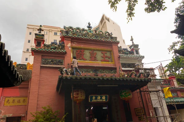 胡志明 2019年10月18日 在越南胡志明市玉皇塔或宝海土寺的不明身份者 — 图库照片