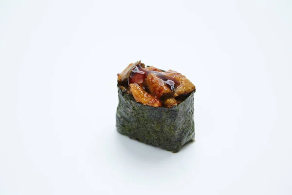Delicioso Rolo Sushi Com Molho Soja Fundo Branco — Fotografia de Stock