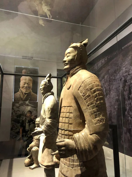 バンコク 2019年10月31日 バンコク国立博物館に展示されている秦の始皇帝陵の兵士像 — ストック写真