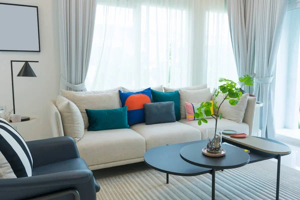 Beautiful Cushions Modern Sofa — Stock Photo, Image