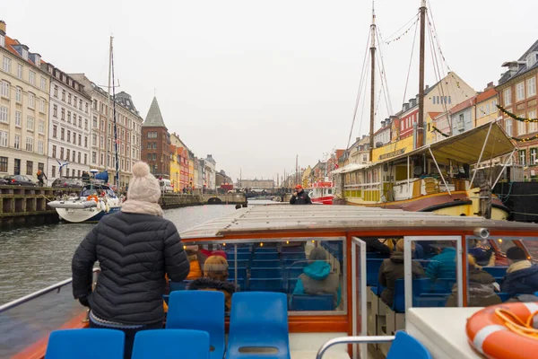 Copenhague Dinamarca Novembro 2019 Fachadas Coloridas Restaurantes Aterro Nyhavn Com — Fotografia de Stock