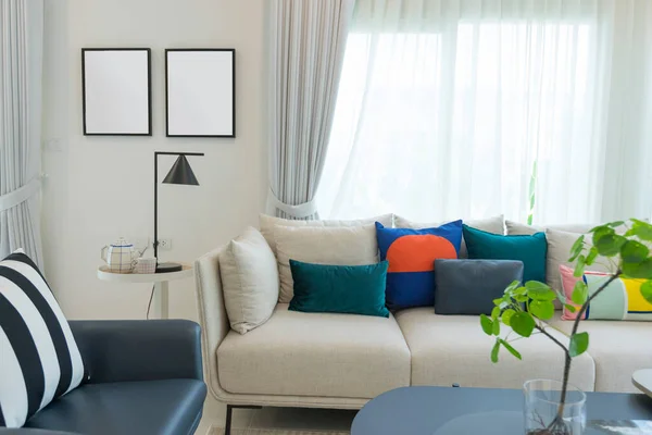 Beautiful Cushions Modern Sofa — Stock Photo, Image