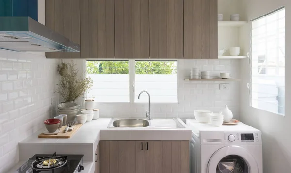 Interior Cocina Con Hermoso Diseño Electrodomésticos Modernos — Foto de Stock
