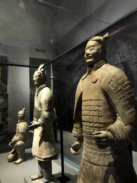 2019 Tracotta Soldiers Figures Qin Shi Huang Grave Mausoleum Presented — 스톡 사진
