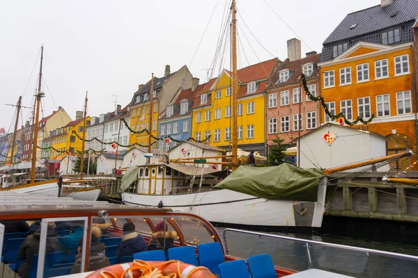 Copenhague Dinamarca Novembro 2019 Fachadas Coloridas Restaurantes Aterro Nyhavn Com — Fotografia de Stock