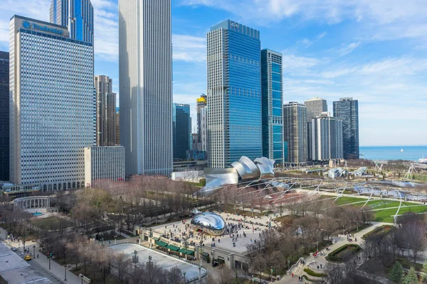 Chicago Illinois Usa April 2018 View Millennium Park Looking Lake Stock Photo