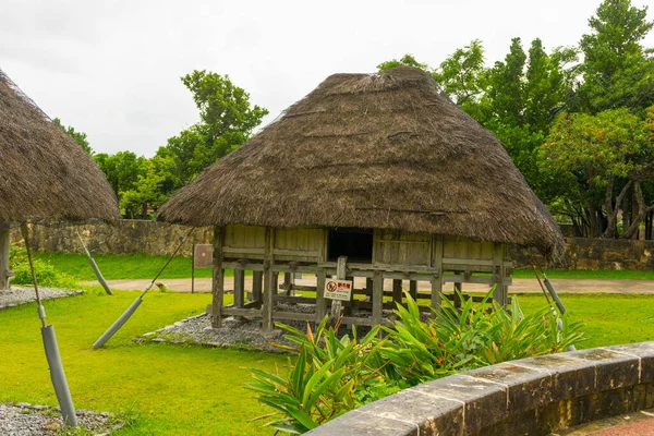 Gamla Ladugårdar Okinawa Village Vid Ocean Expo Park Okinawa Japan — Stockfoto